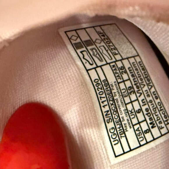 Collina Strada x UGG ruffle seashell classic short boots size us 8 pink - Picture 2 of 7